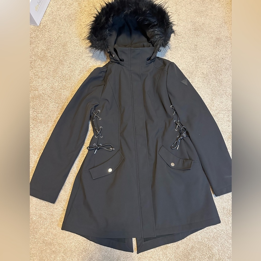 🆕 Guess Black Hooded Coat with Fur Trim - Picture 3 of 10